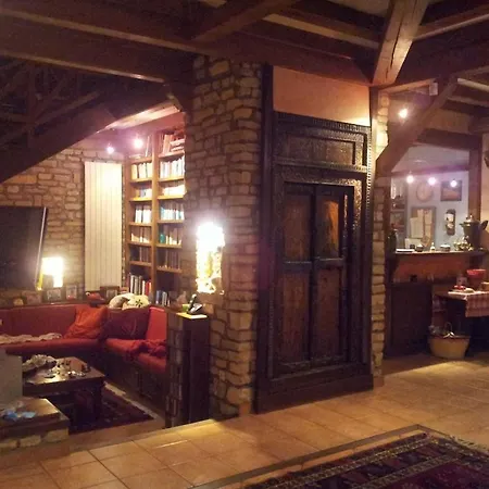 Dom Pod Sosnami Traditional Wooden Dacha, Private Pool, Possibility Of Sleeping 10 Siewierz