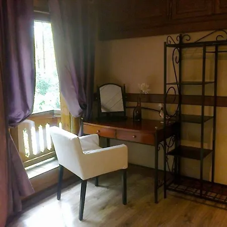 Dom Pod Sosnami Traditional Wooden Dacha, Private Pool, Possibility Of Sleeping 10 Villa *