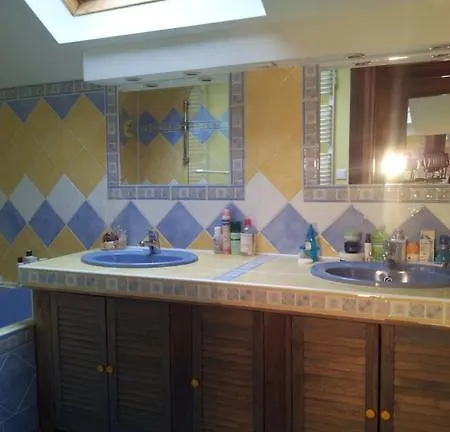 Dom Pod Sosnami Traditional Wooden Dacha, Private Pool, Possibility Of Sleeping 10